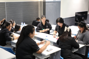 โครงการพัฒนาศักยภาพครูประจำการและครูพี่เลี้ยงให้มีคุณลักษณะของ Strong Teacher